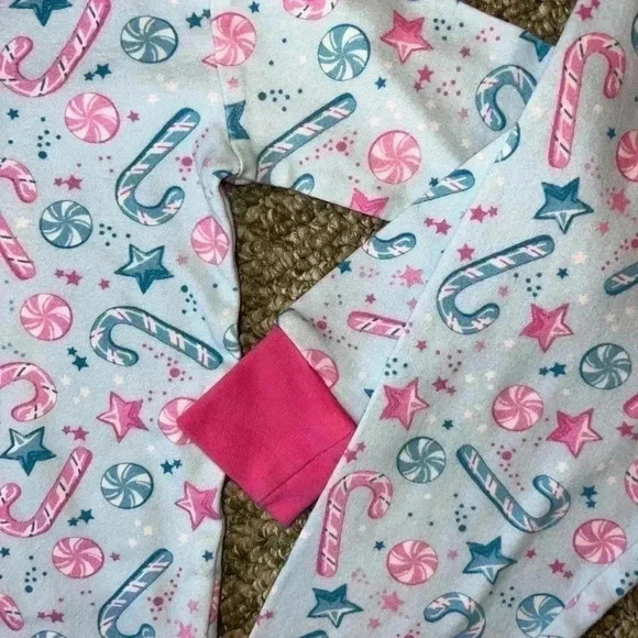 MAGNOLIA BABY CANDY CANE PAJAMAS - Picture 3 of 7